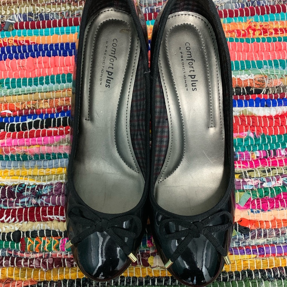 2 for 1, Black and Navy Block Heels